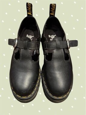 Dr. Martens Platform Black Leather Mary Jane T-Strap Shoes 🖤🔗
